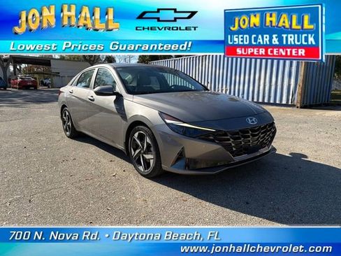 Used 2023 Hyundai Elantra Limited image 1