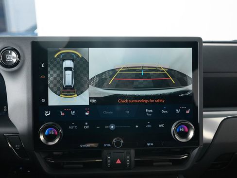 Used 2025 Lexus GX 550 image 36