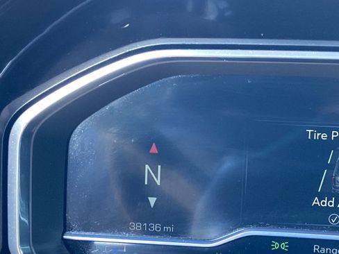 Used 2023 GMC Sierra 1500 SLT image 21