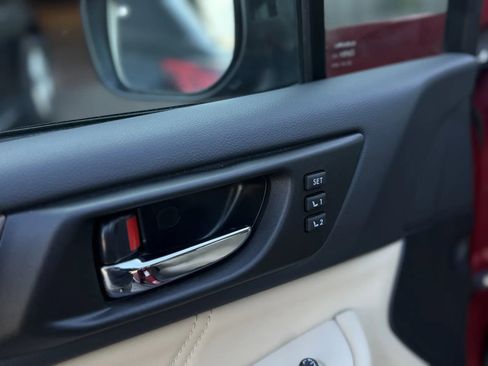 Used 2018 Subaru Outback 3.6R Limited image 24