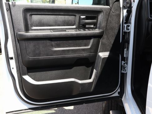 Used 2021 RAM 5500 Tradesman w/ Chrome Appearance Group image 15