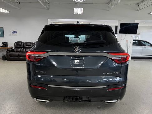 Used 2018 Buick Enclave Avenir w/ Avenir Technology Package AWD/4WD image 8