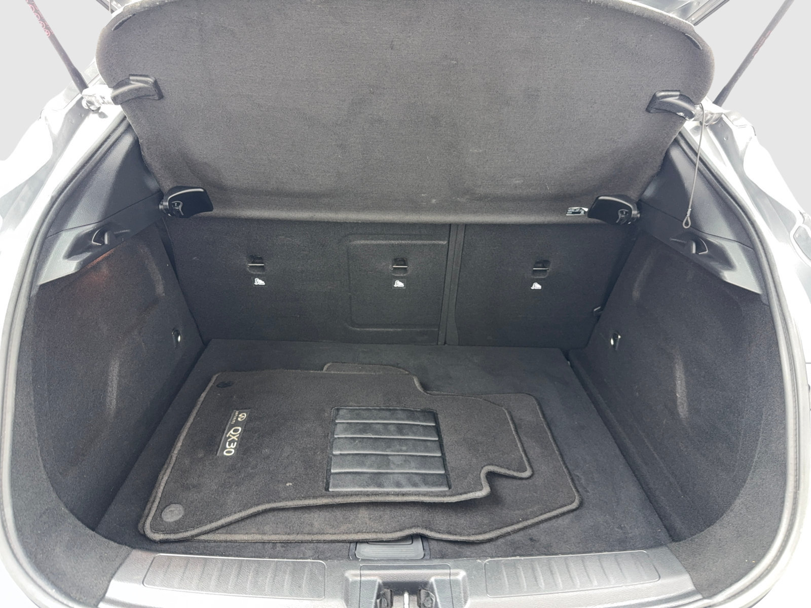 Used 2019 INFINITI QX30 FWD image 46
