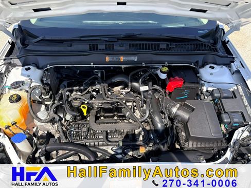Used 2019 Ford Fusion SE FWD image 28