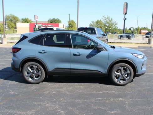 New 2026 Ford Escape ST-Line w/ Tech Pack #1 image 6