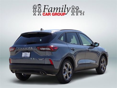 Used 2025 Ford Escape ST-Line image 4