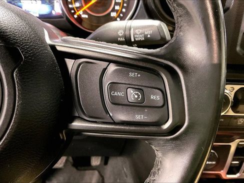 Used 2020 Jeep Wrangler Unlimited Sport image 25