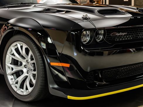 Used 2023 Dodge Challenger SRT Hellcat Redeye RWD image 20