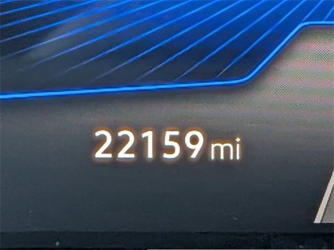 Certified 2024 Volkswagen Taos SE image 36