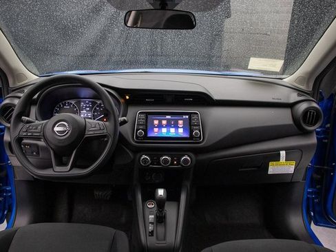 New 2025 Nissan Kicks Play S image 21