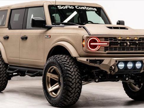 Used 2024 Ford Bronco Outer Banks w/ Sasquatch Package AWD/4WD image 4