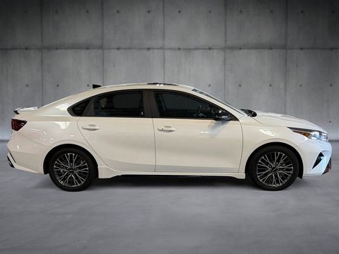 Used 2024 Kia Forte GT-Line w/ GT-Line Premium Package FWD image 6