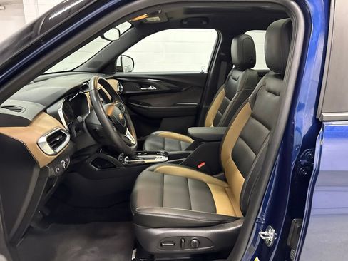Used 2022 Chevrolet TrailBlazer ACTIV w/ Sun and Liftgate Package AWD/4WD image 15
