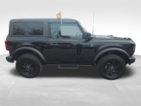 Certified 2024 Ford Bronco Black Diamond image 4
