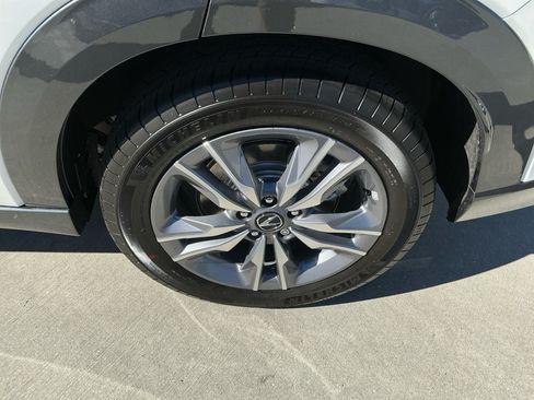 Used 2025 Acura ADX AWD image 21