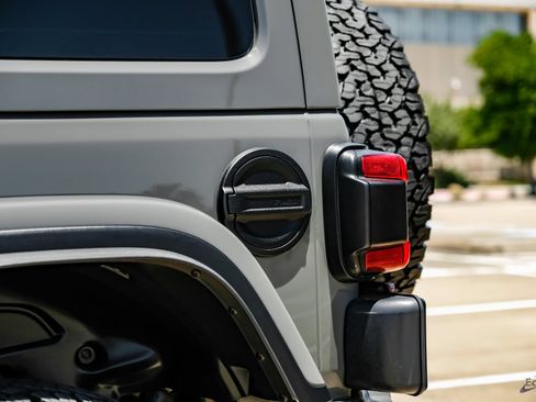 Used 2023 Jeep Wrangler Unlimited Rubicon 392 w/ Xtreme Recon 35" Tire Package AWD/4WD image 44