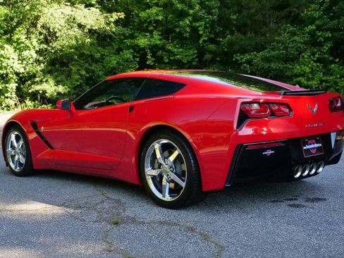 Used 2014 Chevrolet Corvette Stingray Coupe w/ 3LT Preferred Equipment Group RWD image 18