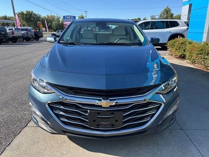 Used 2024 Chevrolet Malibu LT