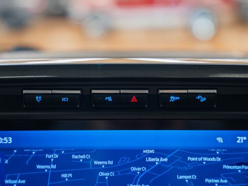 Certified 2023 Ford F150 Lariat w/ Equipment Group 502A High image 32