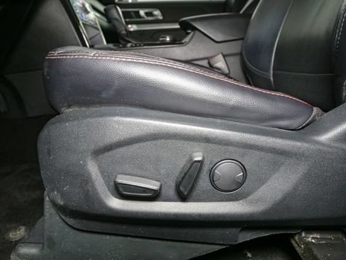 Used 2019 Ford Explorer Sport w/ Equipment Group 401A AWD/4WD image 40