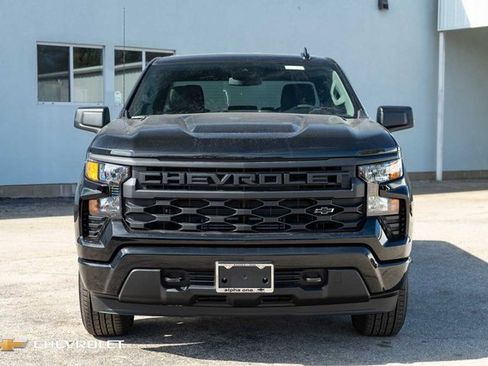 New 2026 Chevrolet Silverado 1500 Custom w/ LPO, Dark Essentials Package image 2