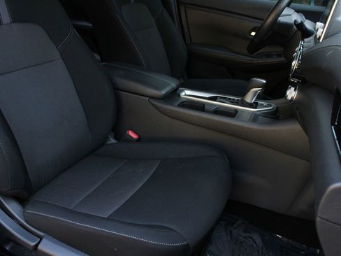 Used 2022 Nissan Sentra SV w/ All-Weather Package image 28