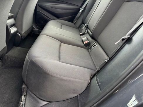 Certified 2025 Toyota Corolla LE FWD image 9