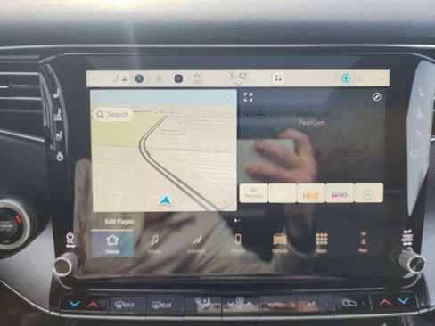 New 2026 Jeep Grand Wagoneer 4X4 image 2