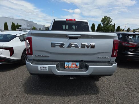 Used 2026 RAM 2500 Laramie AWD/4WD image 4