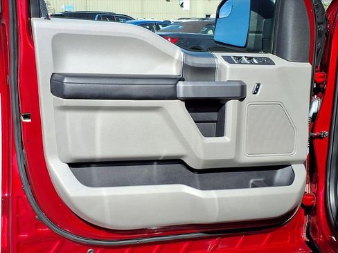 Used 2016 Ford F150 XLT w/ Equipment Group 302A Luxury image 27