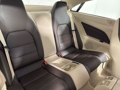 Used 2014 Mercedes-Benz E 350 4MATIC Coupe image 22