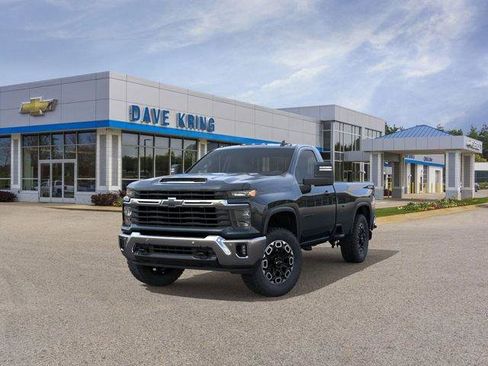 New 2026 Chevrolet Silverado 3500 LT w/ Convenience Package AWD/4WD image 8