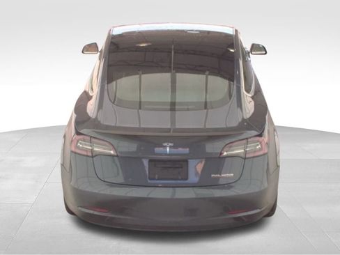 Used 2020 Tesla Model 3 Performance image 4