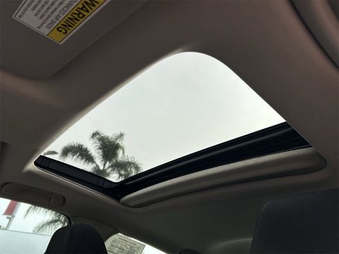 Used 2022 Honda Civic EX image 33