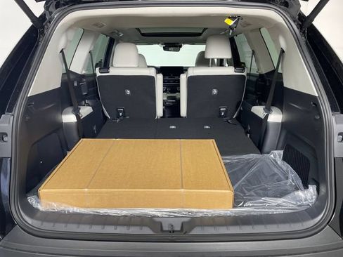 New 2026 Toyota Grand Highlander AWD image 10