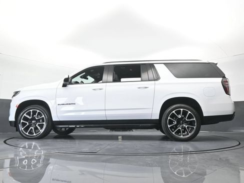 Used 2024 Chevrolet Suburban RST RWD image 63
