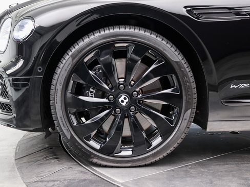 Used 2020 Bentley Flying Spur W12 AWD/4WD image 13