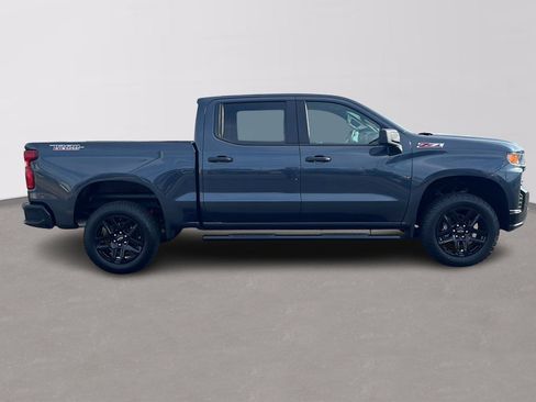 Used 2021 Chevrolet Silverado 1500 Custom Trail Boss w/ Safety Confidence Package image 8