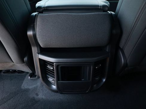 New 2026 RAM 1500 Express AWD/4WD image 30