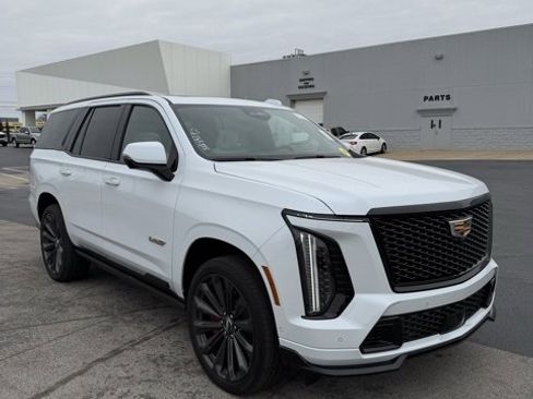 Used 2026 Cadillac Escalade V image 7