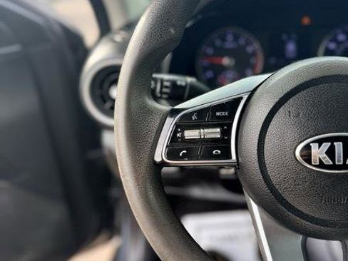 Used 2019 Kia Forte LXS image 13