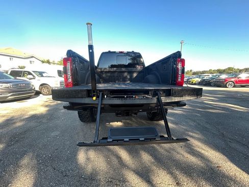 New 2025 Ford F350 Lariat w/ Lariat Ultimate Package image 32