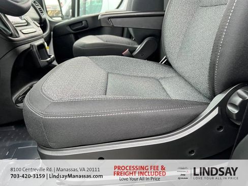 New 2025 RAM ProMaster 2500 w/ Convenience Group FWD image 10