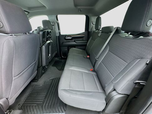 Used 2025 Chevrolet Silverado 1500 LT RWD image 15
