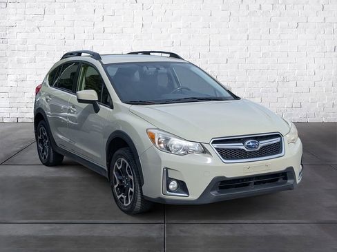 Used 2017 Subaru Crosstrek 2.0i Premium w/ Popular Package #2 image 1