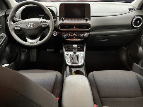 Used 2022 Hyundai Kona SEL image 10