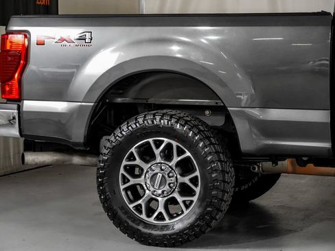 Used 2020 Ford F250 Lariat w/ Lariat Ultimate Package AWD/4WD image 6