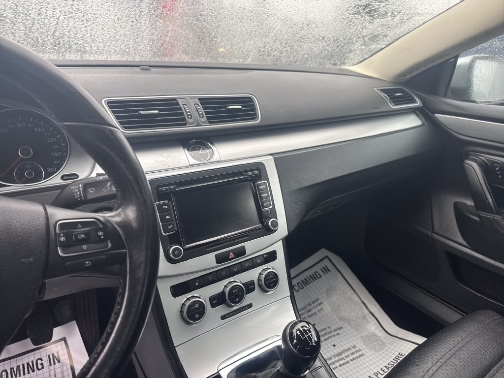 Used 2013 Volkswagen CC Sport FWD image 17