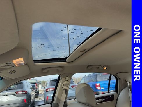 Used 2004 Lincoln Town Car Ultimate image 18