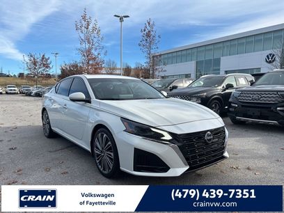 Used 2023 Nissan Altima 2.5 SL